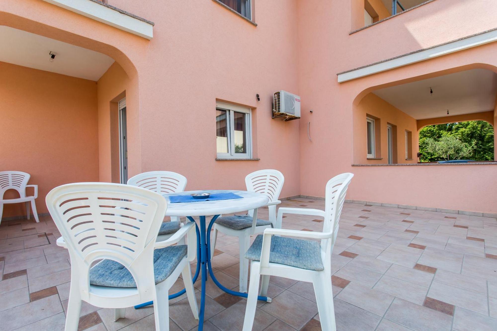 Apartman Justinić Šilo Pokój zdjęcie