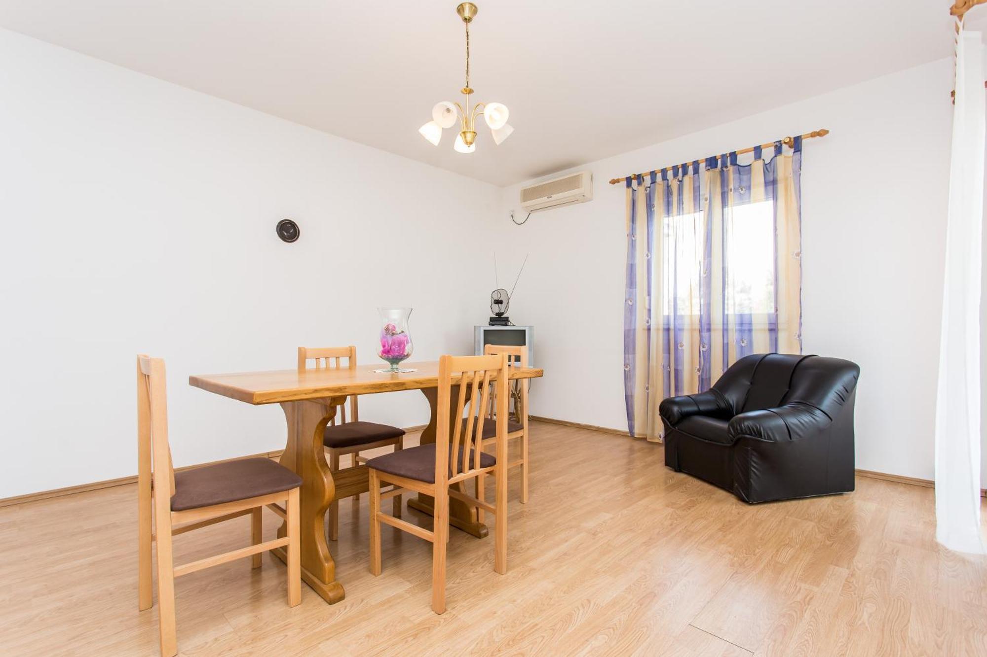 Apartman Justinić Šilo Pokój zdjęcie