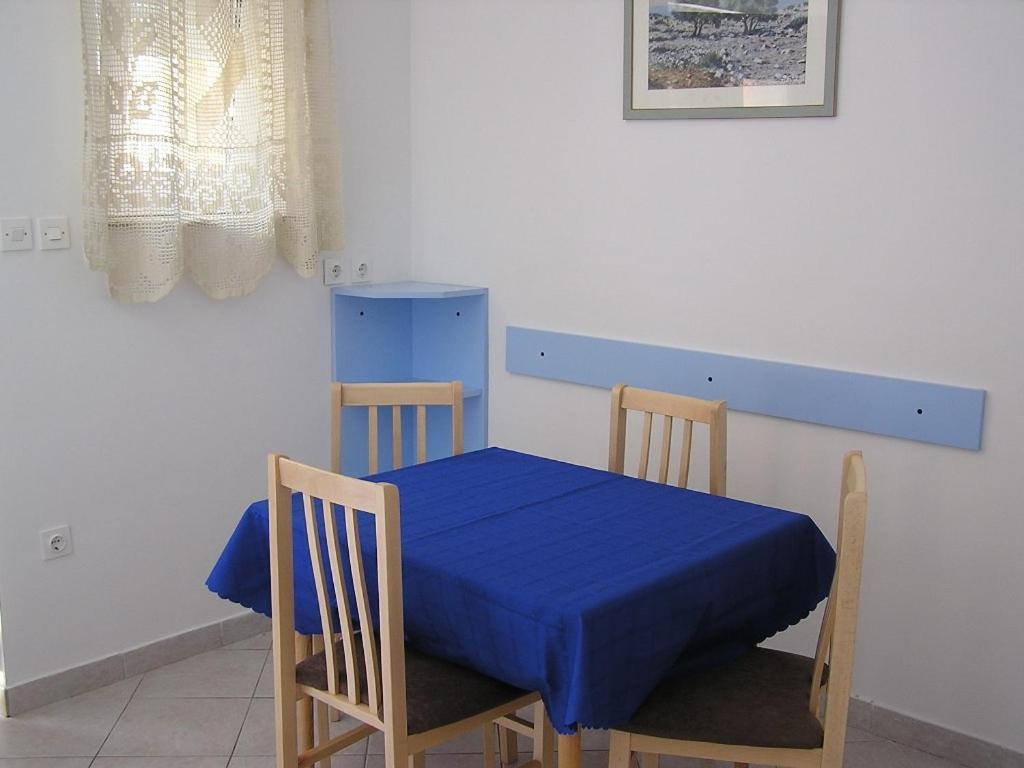 Apartman Justinić Šilo Zewnętrze zdjęcie